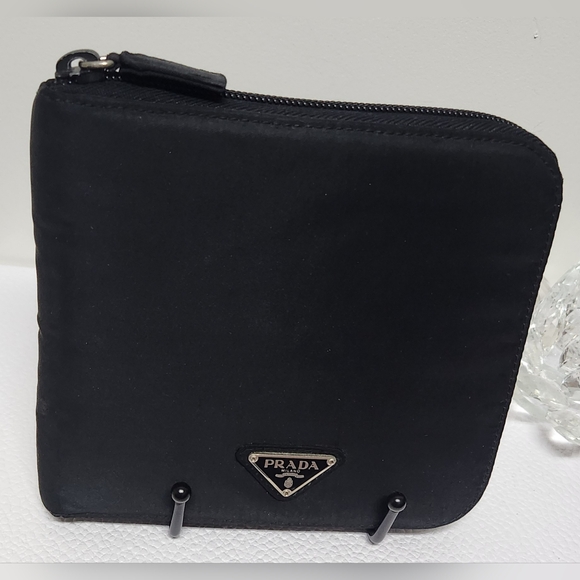 PRADA Nylon Zip Around Pouch Multipurpose SALE 🤑🤑🤑🤑🤑🤑🤑🤑🤑🤑🤑🤑🤑🤑 - Picture 8 of 14